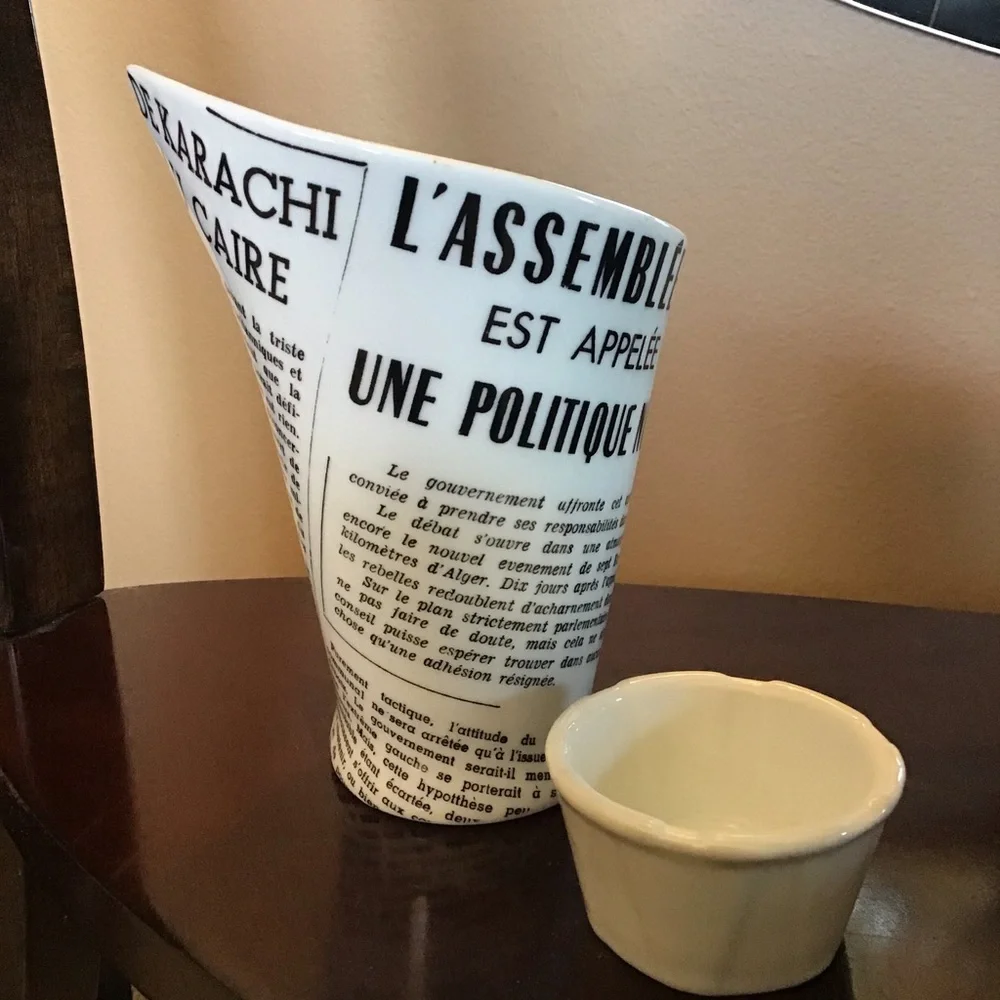 FINAL SALE Williams Sonoma Newspaper French Fries & Ketchup Set